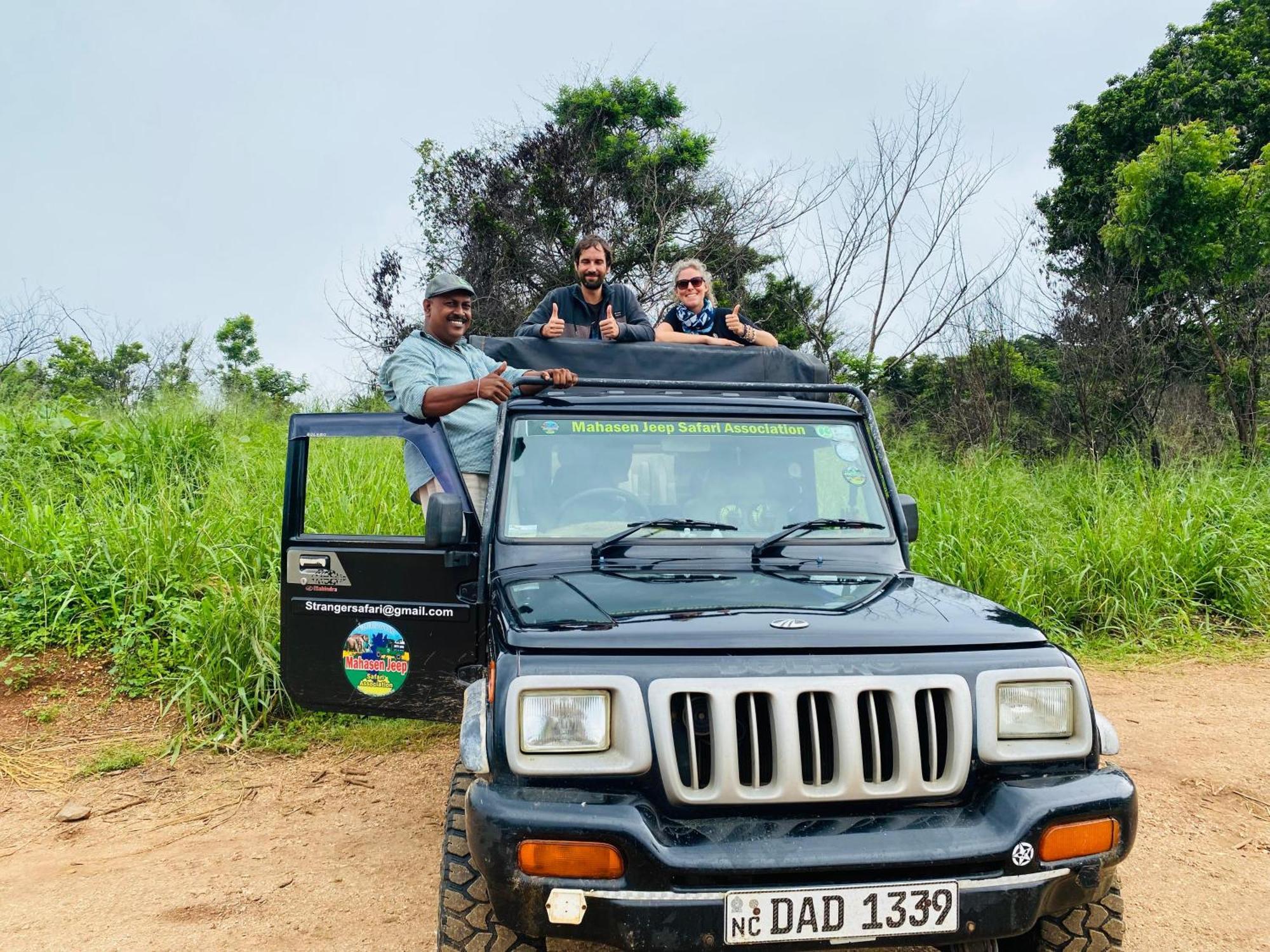 Minneriya Jeep Safari Habarana Exteriör bild